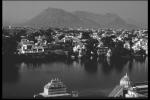 udaipur_and_mountain_summer_palais.jpg